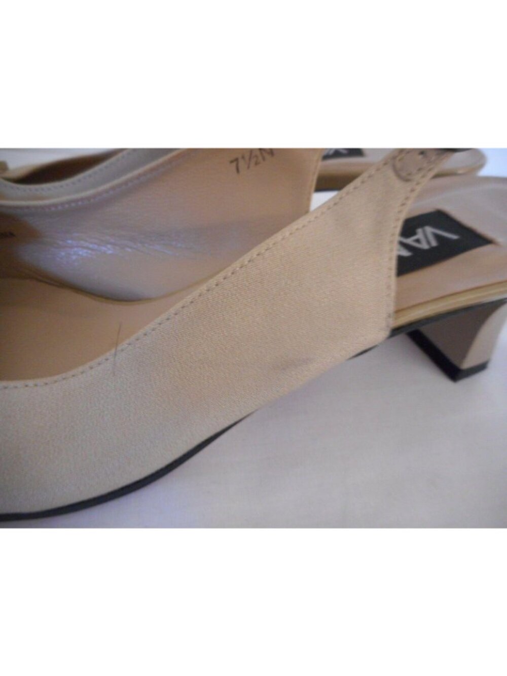 VANELi VAN ELi 7.5 N narrow Beige Womens 2 inch heel buckle sling back Shoes - Picture 12 of 12
